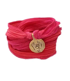 Bracelet En Soie A Nouer Et Charm Buddha Feet En Bronze Femme Bracelets