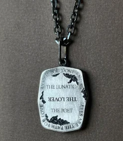 Discount Collier Character Shield Femme Colliers