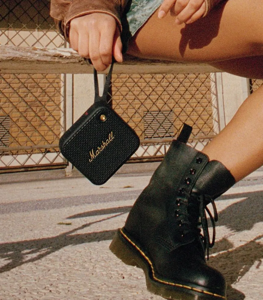 Outlet Enceinte Portable Willen Black And Brass Enceintes