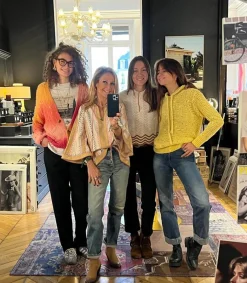 New Top August Embroidered Femme Hauts